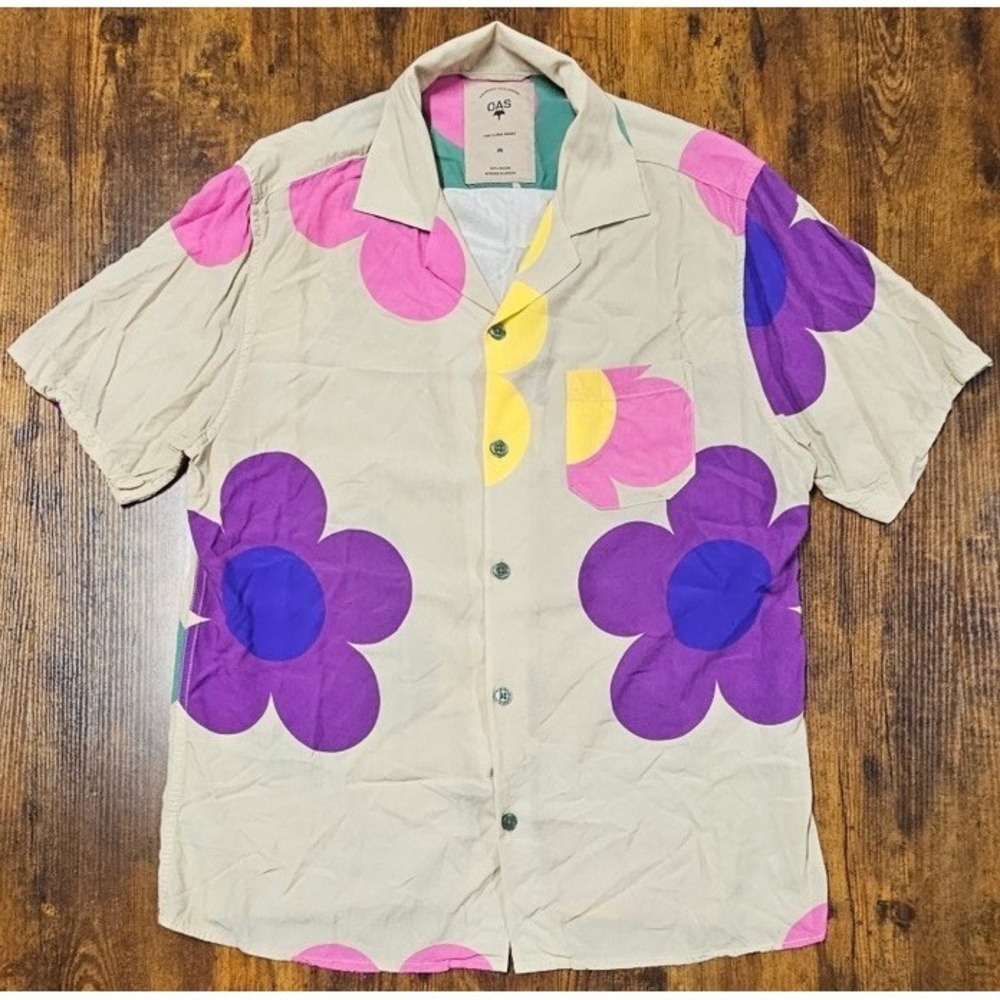 OAS The Cuba Button Up Shirt Men's Medium Viscose Floral Graphics  Multicolored